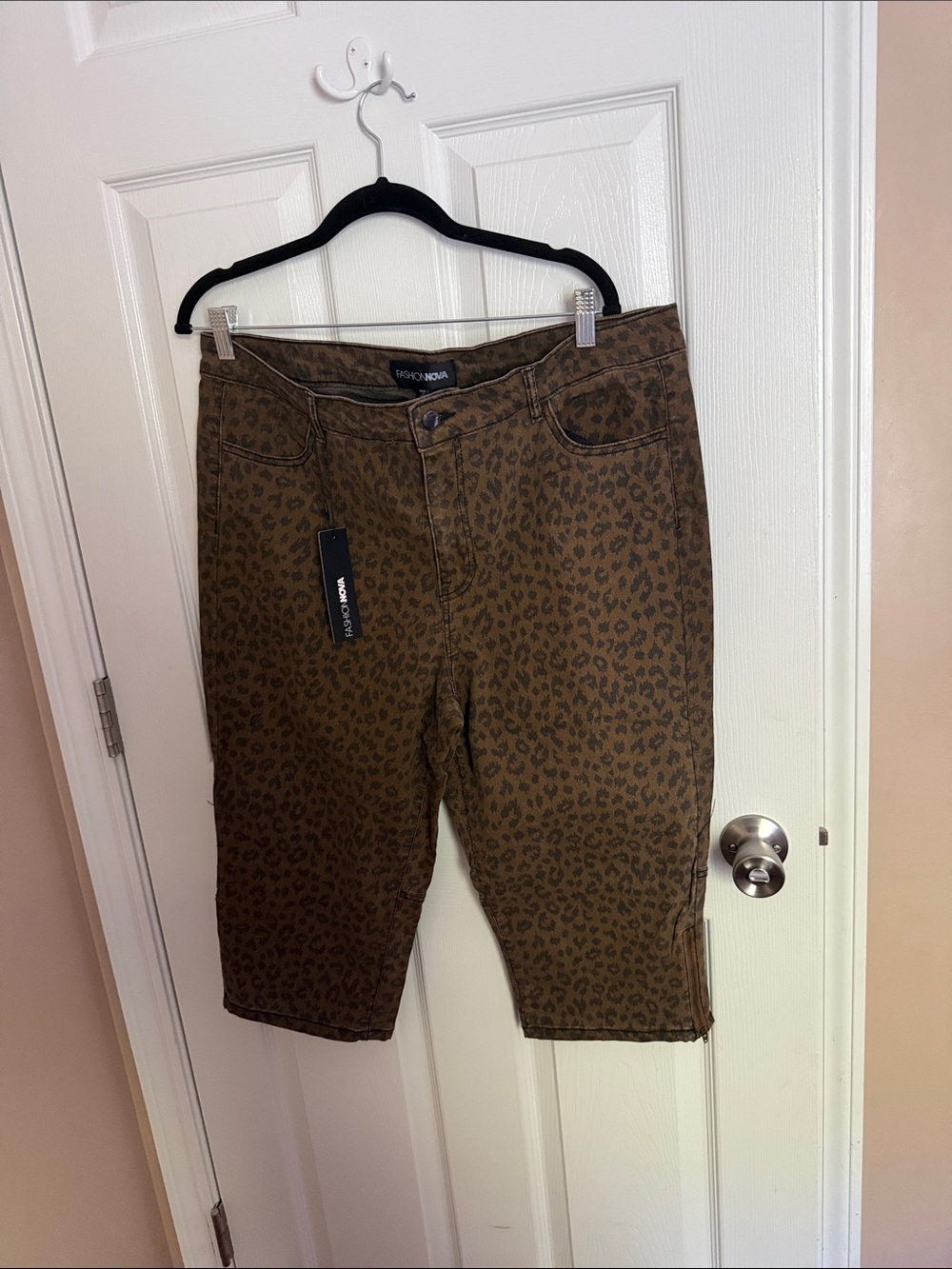 Cheetah Print Capris